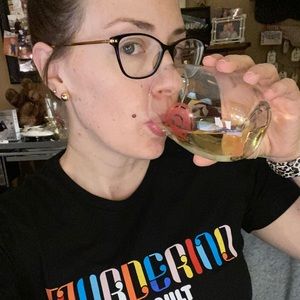 Meet your Posher, Madeline